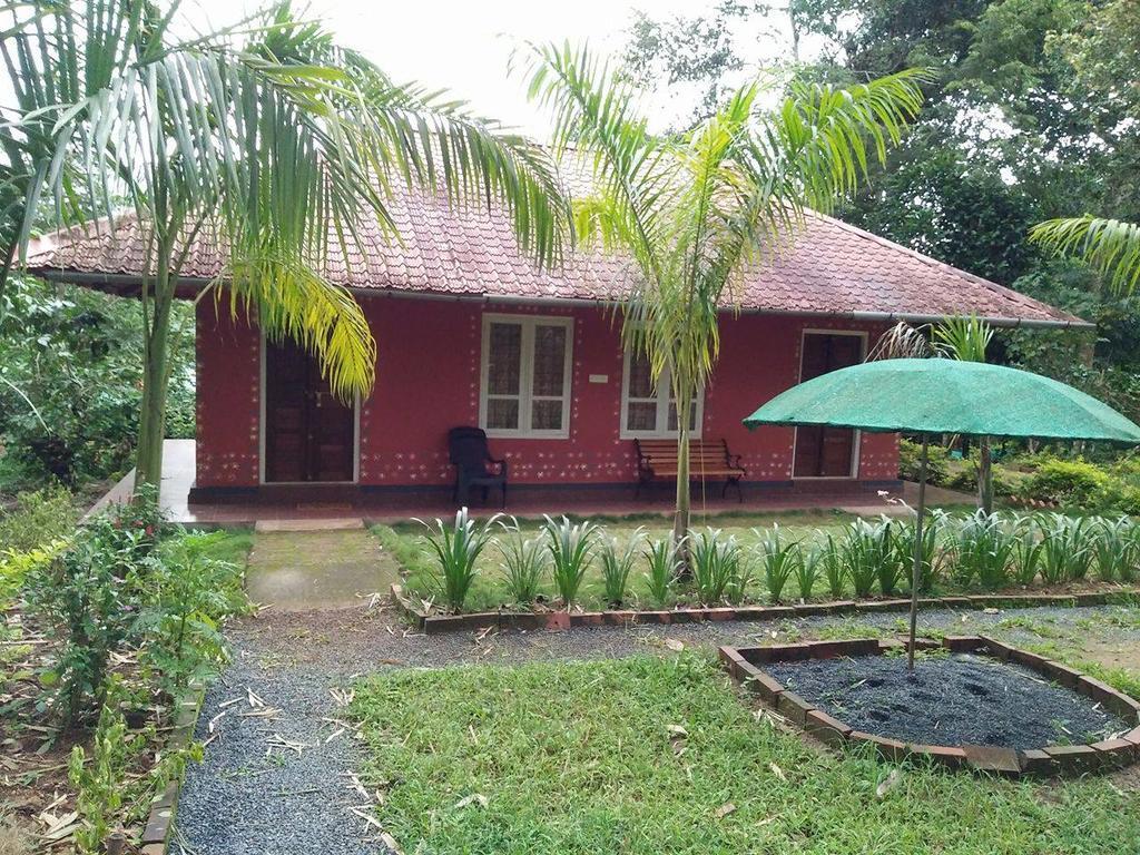 Sunbird Garden Resort Krishnagiri Exterior foto