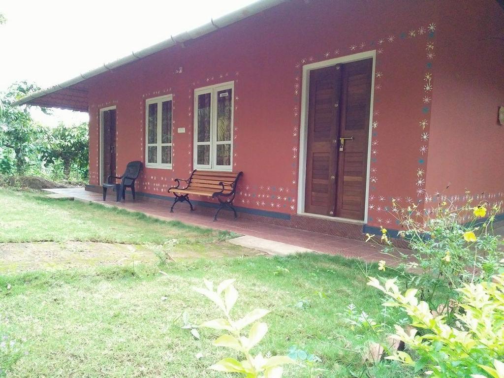 Sunbird Garden Resort Krishnagiri Exterior foto